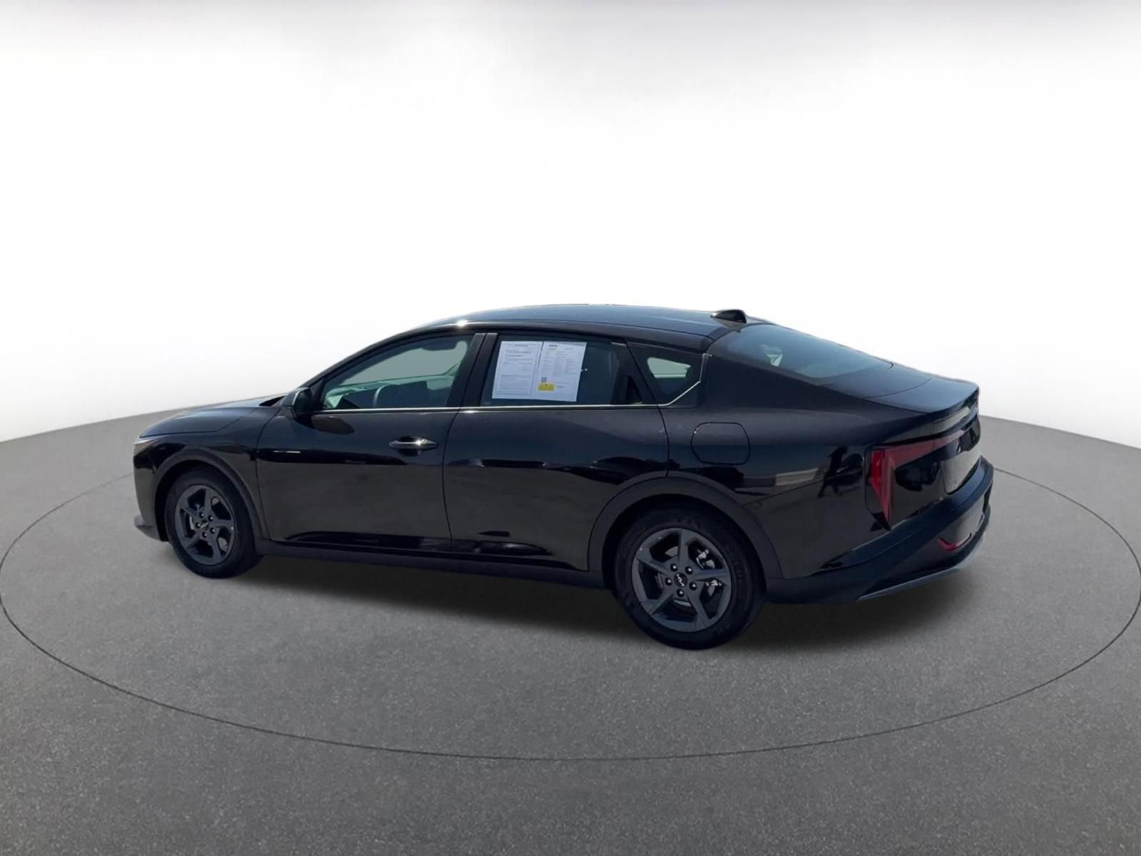 Used 2025 Kia K4 FWD image 10