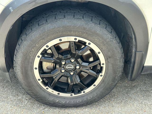 Used 2024 Nissan Pathfinder Rock Creek AWD/4WD image 5
