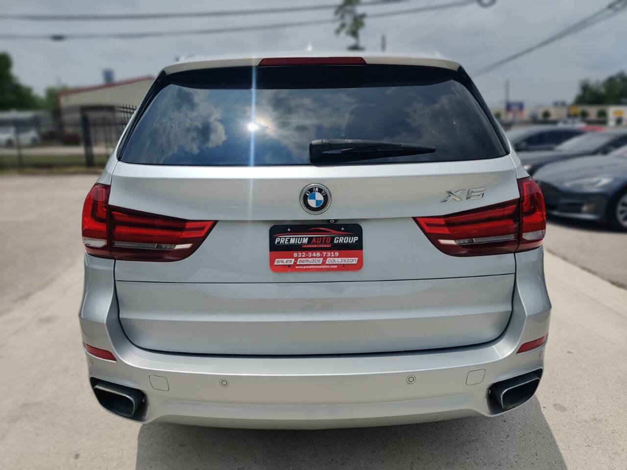 Used 2015 BMW X5 xDrive35i w/ M Sport AWD/4WD image 5