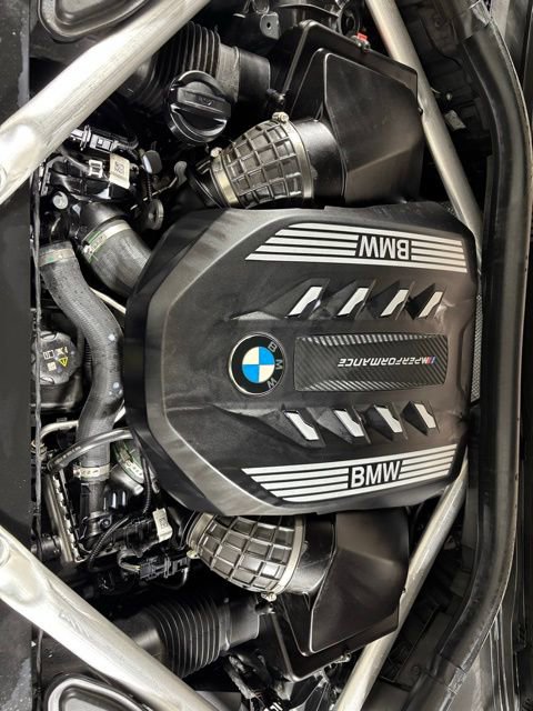 Certified 2023 BMW X6 M50i w/ Executive Package image 24