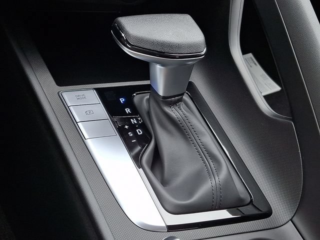 New 2026 Hyundai Elantra SE FWD image 17