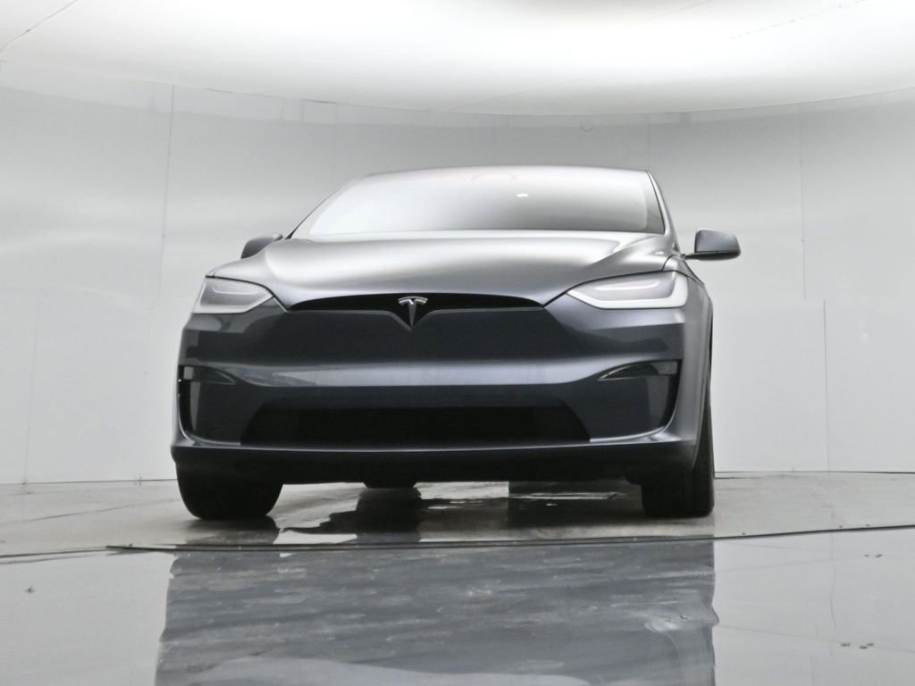 Used 2023 Tesla Model X image 46