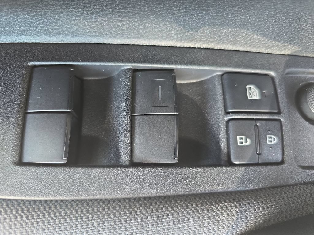 Certified 2024 Toyota Corolla LE FWD image 31