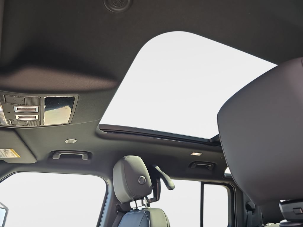 New 2026 Land Rover Defender 110 S AWD/4WD image 30