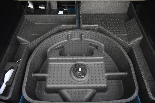 Used 2021 Ford Edge SEL w/ Cargo Accessory Package image 38