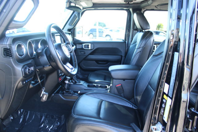Used 2022 Jeep Wrangler Unlimited Rubicon 4xe w/ Dual Top Group AWD/4WD image 43
