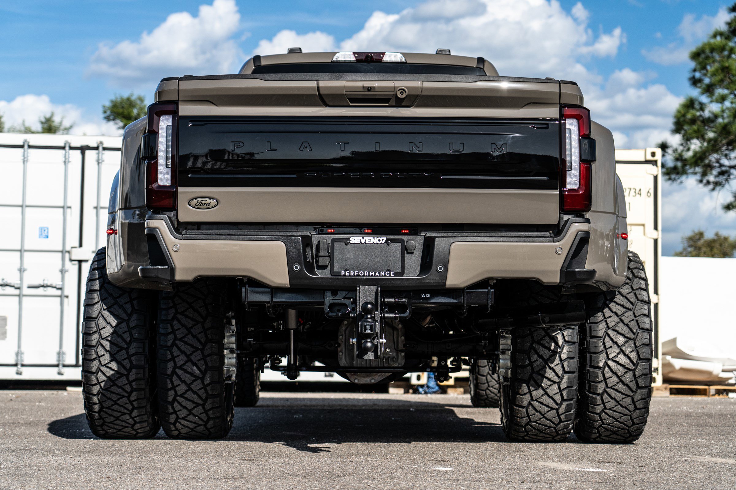 New 2026 Ford F450 Platinum w/ Platinum Plus Package AWD/4WD image 5