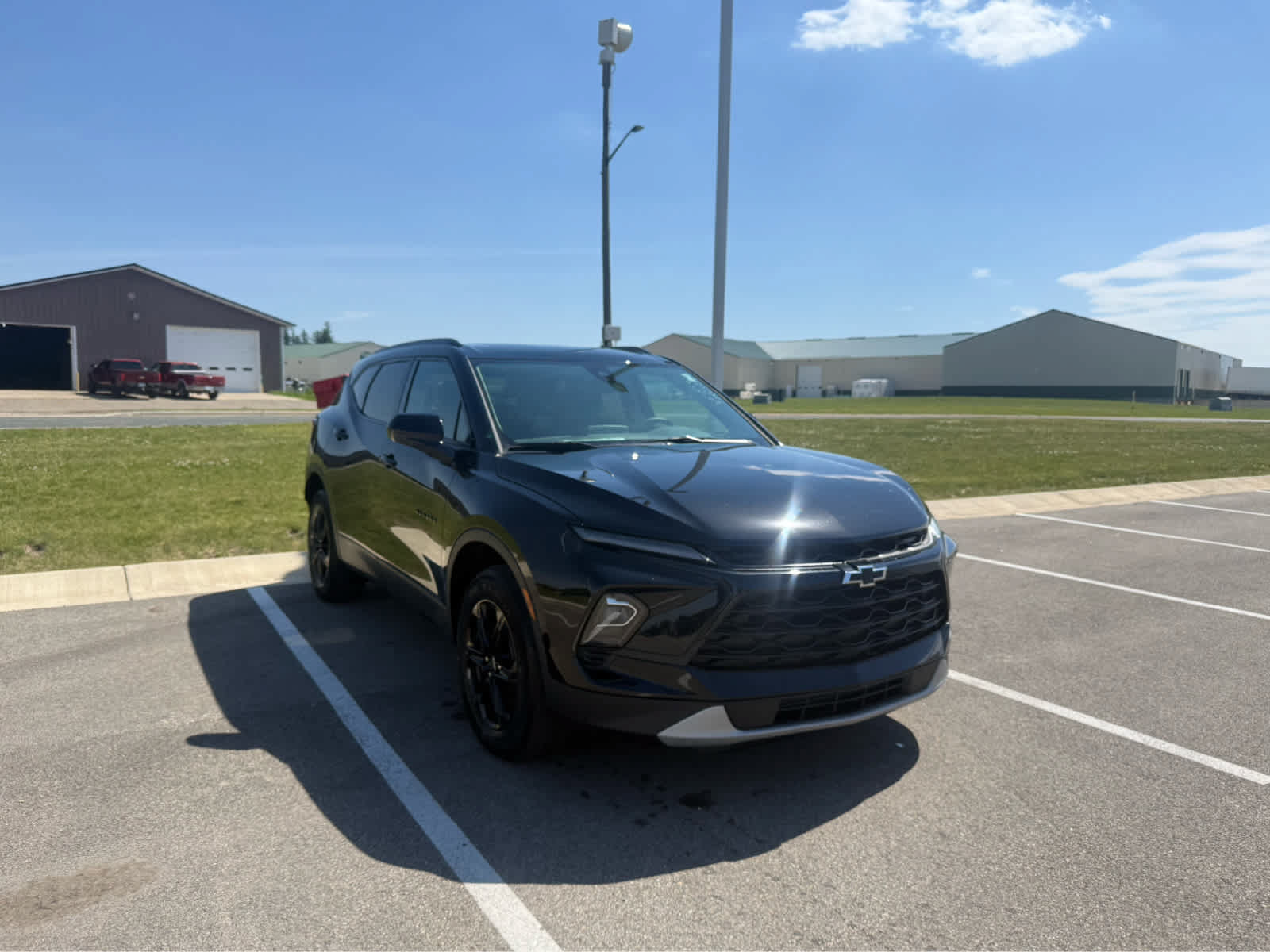 Used 2023 Chevrolet Blazer LT w/ Convenience Package AWD/4WD image 3