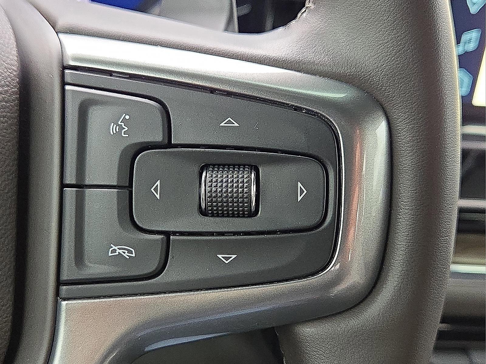 Used 2024 Chevrolet Silverado 1500 RST image 22