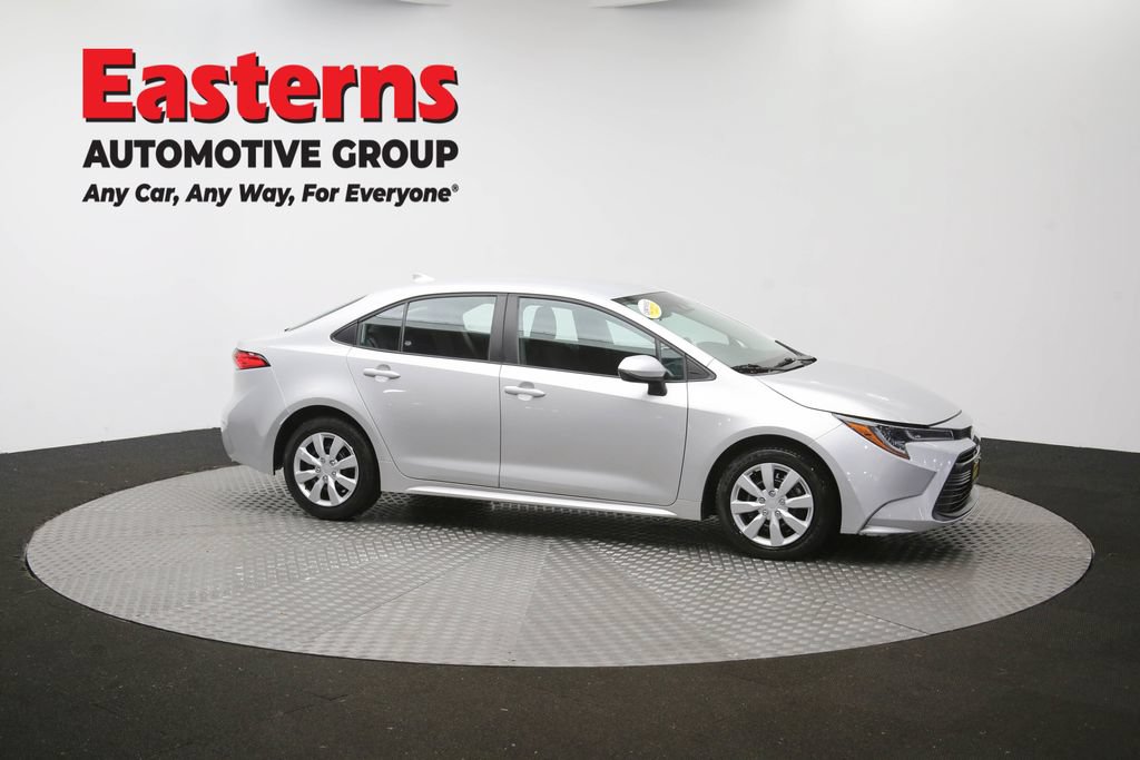 Used 2024 Toyota Corolla LE FWD image 46