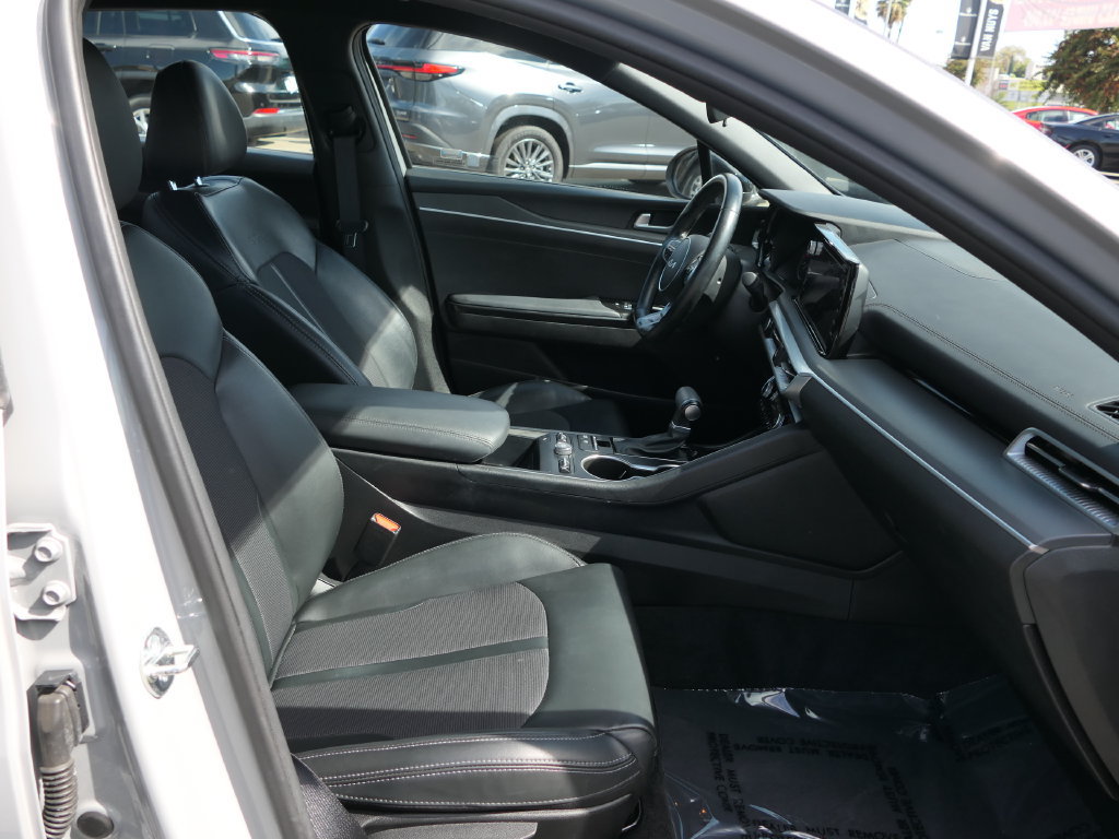 Used 2024 Kia K5 GT-Line w/ GT-Line Premium Package FWD image 27