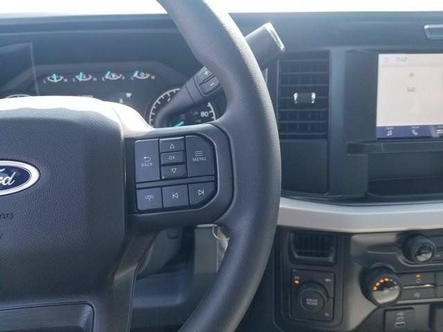 New 2026 Ford F550 4x4 Regular Cab Super Duty image 26