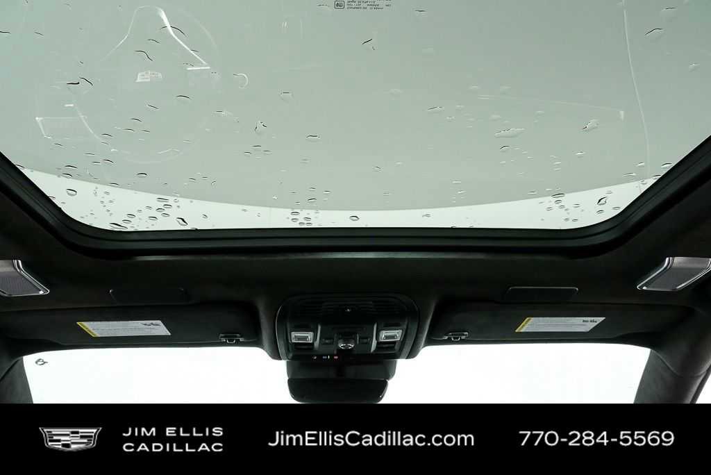 Used 2023 Cadillac Escalade Premium Luxury Platinum w/ Heavy-Duty Trailer Package image 19