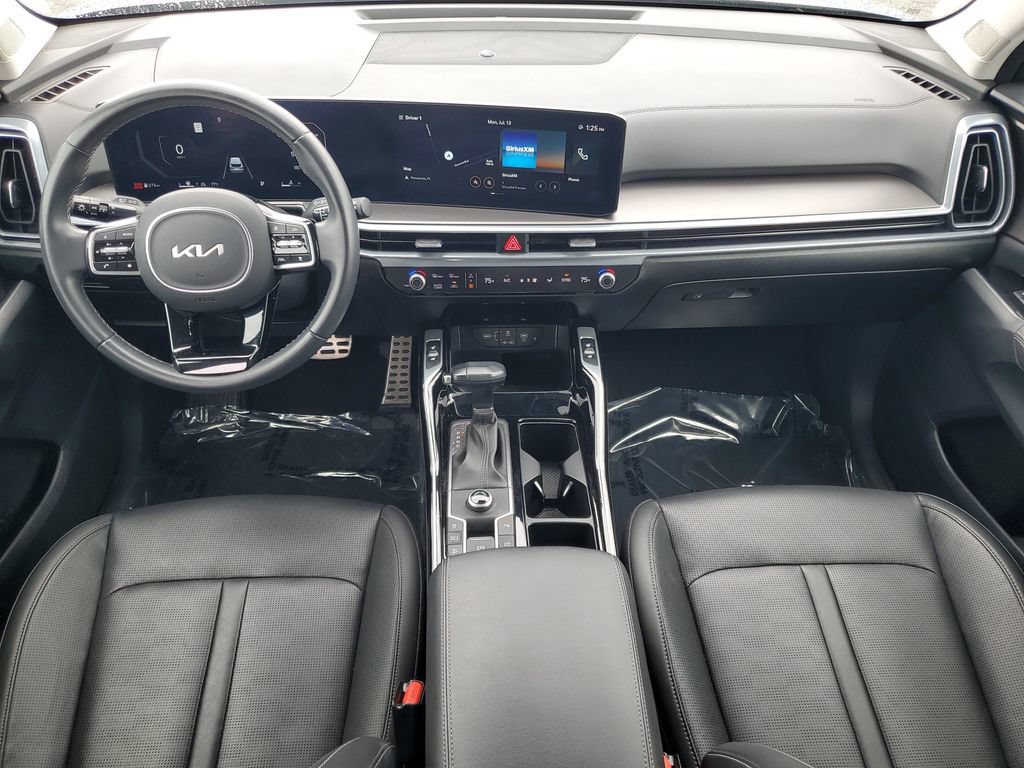 Used 2024 Kia Sorento SX FWD image 26