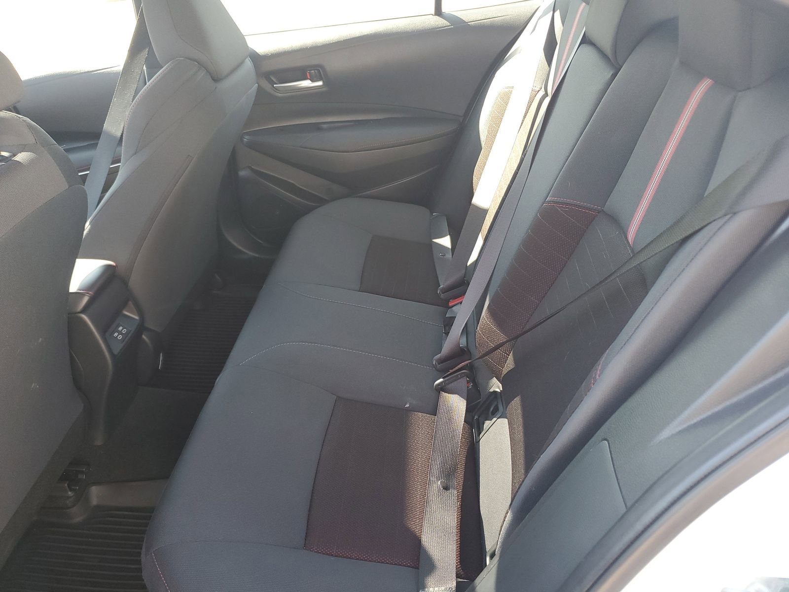 Certified 2025 Toyota Corolla SE w/ SE Premium Package image 13