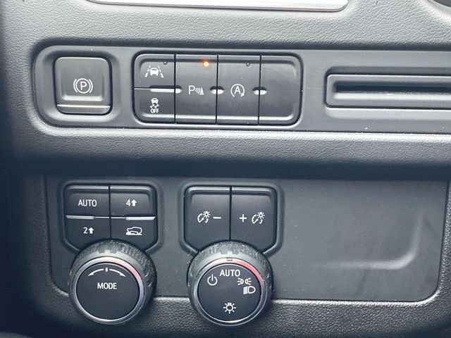 Used 2023 Chevrolet Tahoe LS w/ Driver Alert Package AWD/4WD image 17