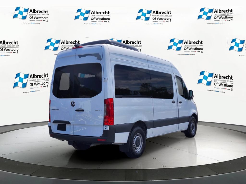 Used 2024 Mercedes-Benz Sprinter 2500 image 5