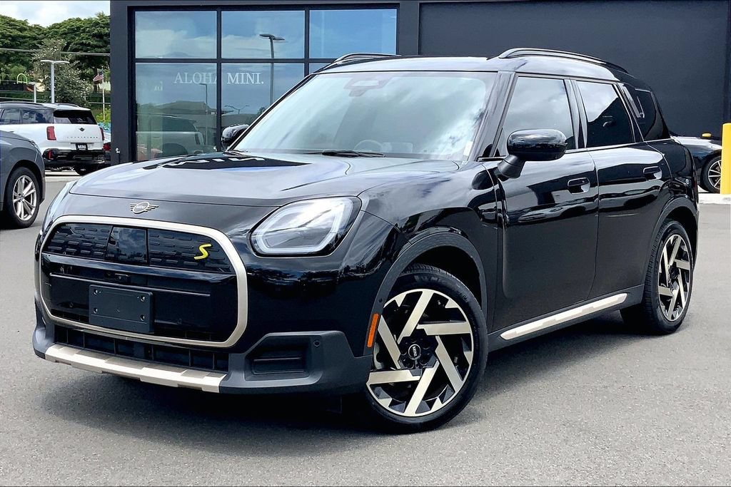 Used 2025 MINI Cooper Countryman SE w/ Comfort Package Max AWD/4WD image 1
