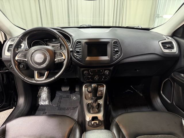 Used 2020 Jeep Compass Latitude w/ Cold Weather Group image 12