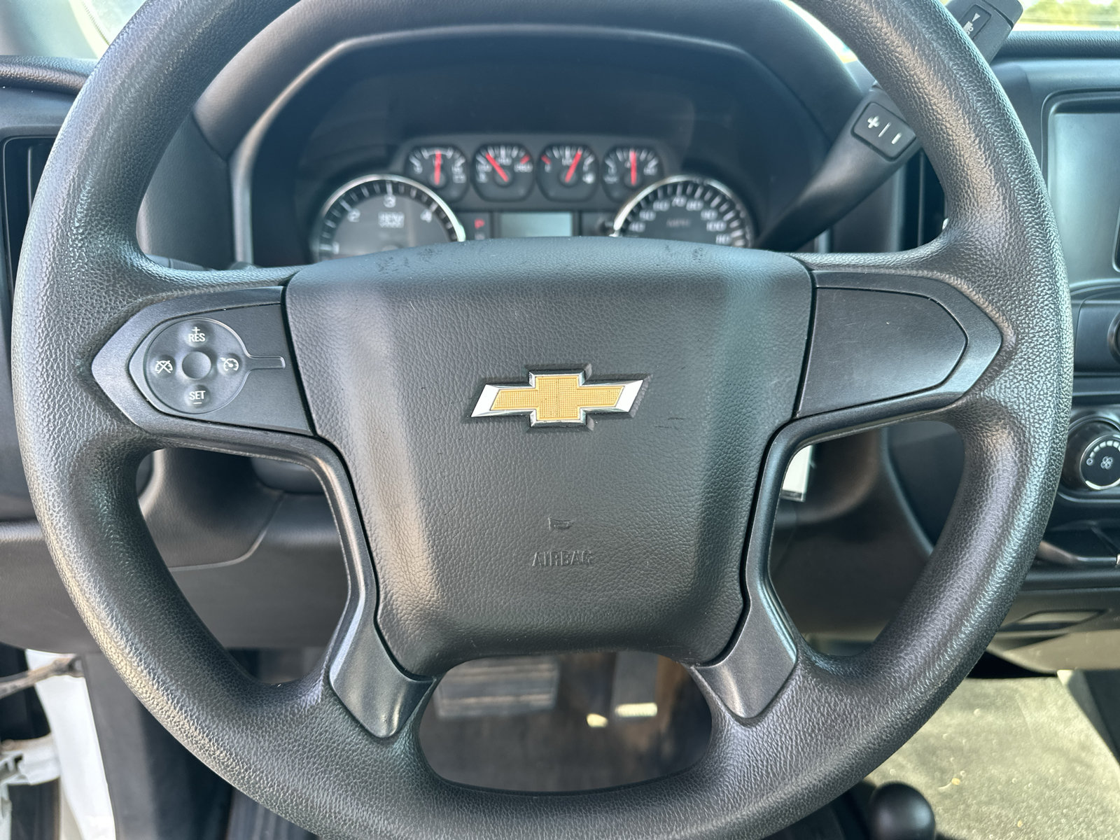 Used 2015 Chevrolet Silverado 1500 W/T w/ WT Fleet Convenience Package AWD/4WD image 17