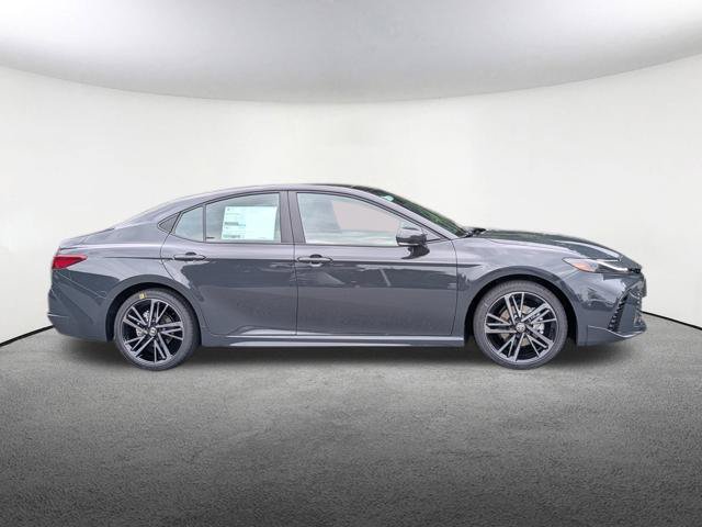 New 2026 Toyota Camry XSE w/ Premium Package AWD/4WD image 4