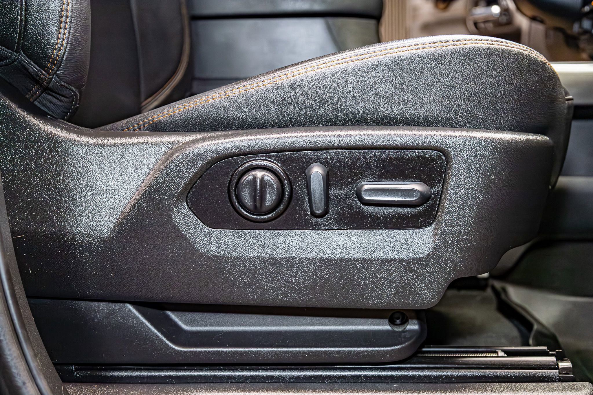 Used 2022 GMC Sierra 1500 AT4 w/ AT4 Premium Package image 25