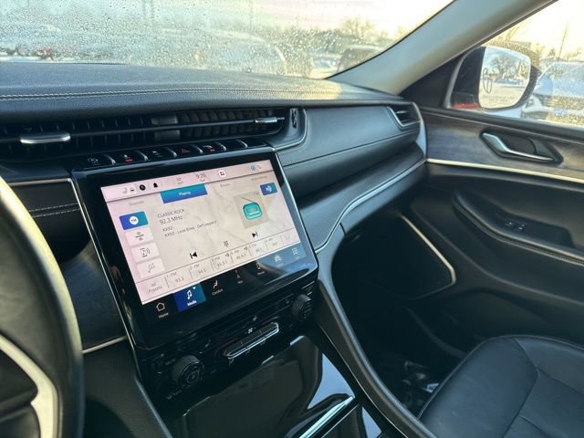 Used 2021 Jeep Grand Cherokee L Limited w/ Trailer Tow Package image 12