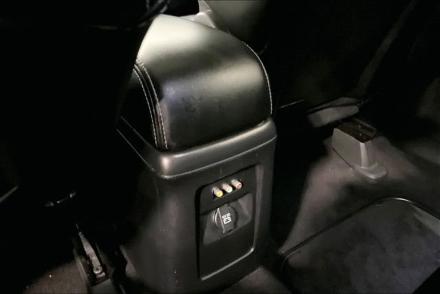 Used 2017 Dodge Journey Crossroad w/ Rear Seat Video Group I FWD image 35