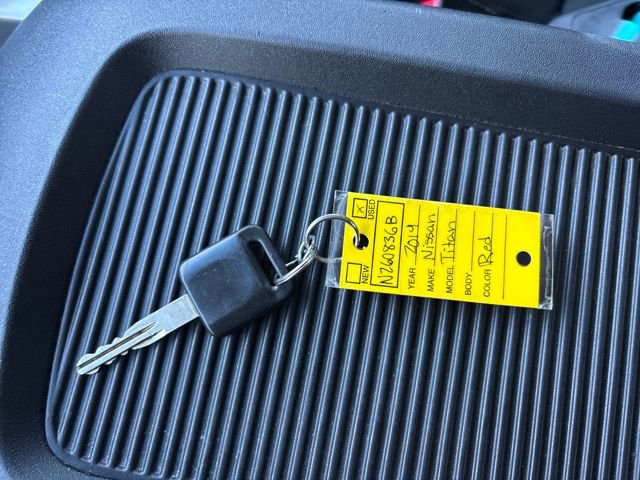Used 2014 Nissan Titan S image 22