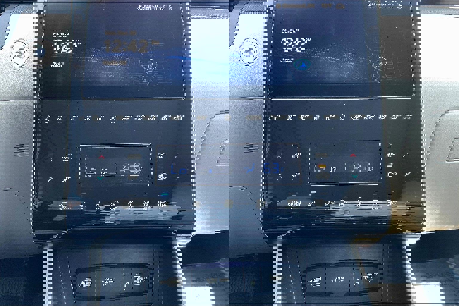 Certified 2023 Hyundai Tucson Limited AWD/4WD image 15