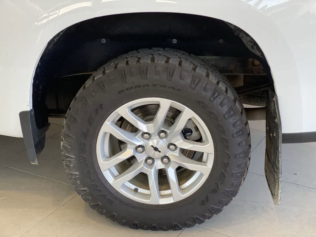 Used 2020 Chevrolet Silverado 1500 RST w/ Z71 Off-Road Package AWD/4WD image 13