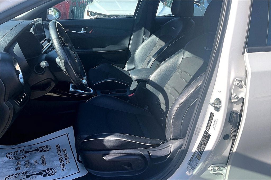 Used 2020 Kia Forte GT-Line FWD image 17