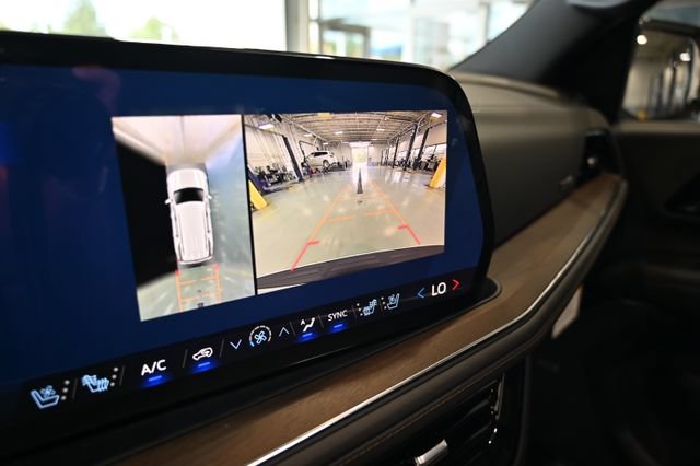 New 2026 Chevrolet Tahoe High Country AWD/4WD image 19