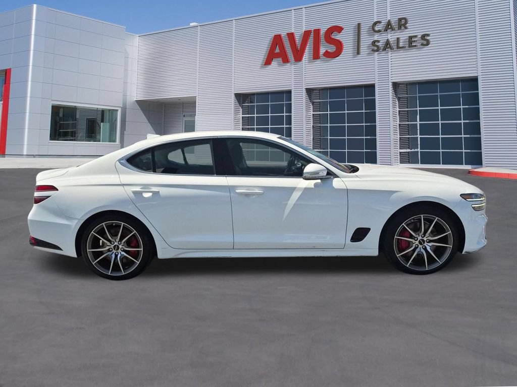 Used 2025 Genesis G70 2.5T RWD image 5