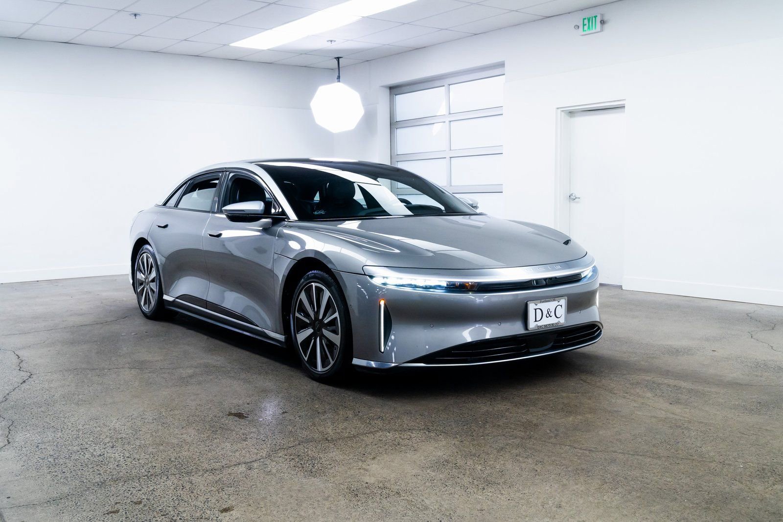 Used 2022 Lucid Air Grand Touring image 25