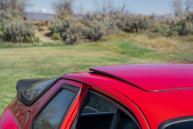 Used 1988 Porsche 944 Turbo image 57
