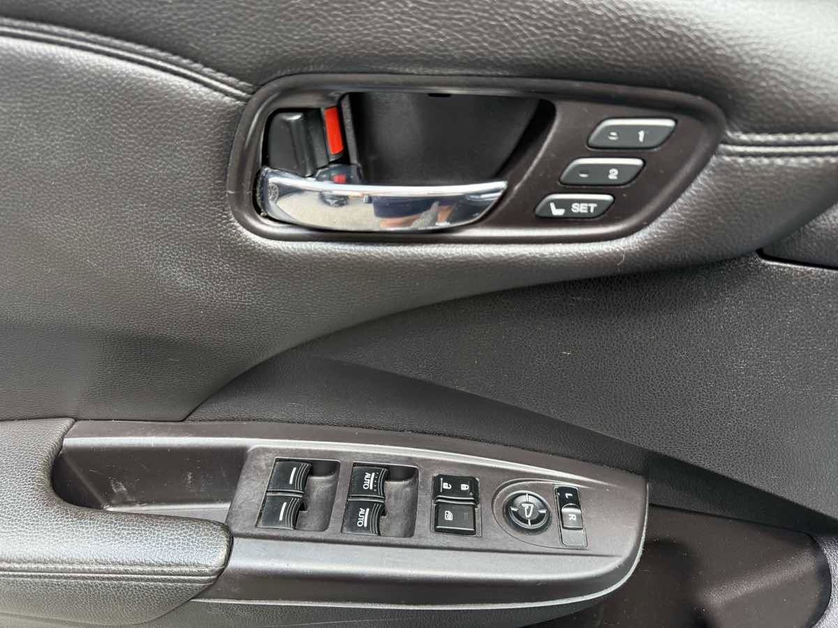 Used 2016 Acura RDX AWD image 27