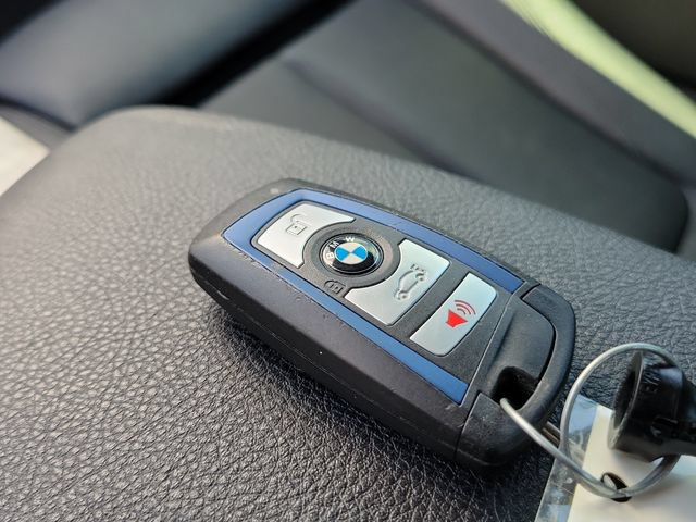 Used 2020 BMW 230i Coupe w/ M Sport Package RWD image 31