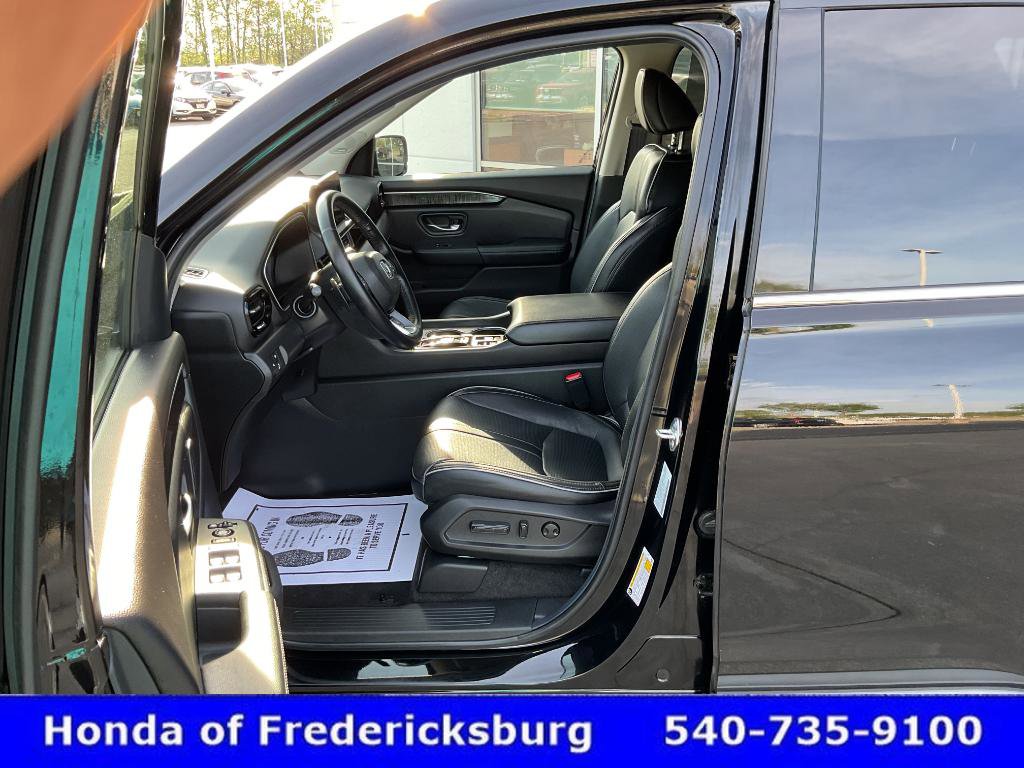 Certified 2024 Honda Pilot Elite image 35