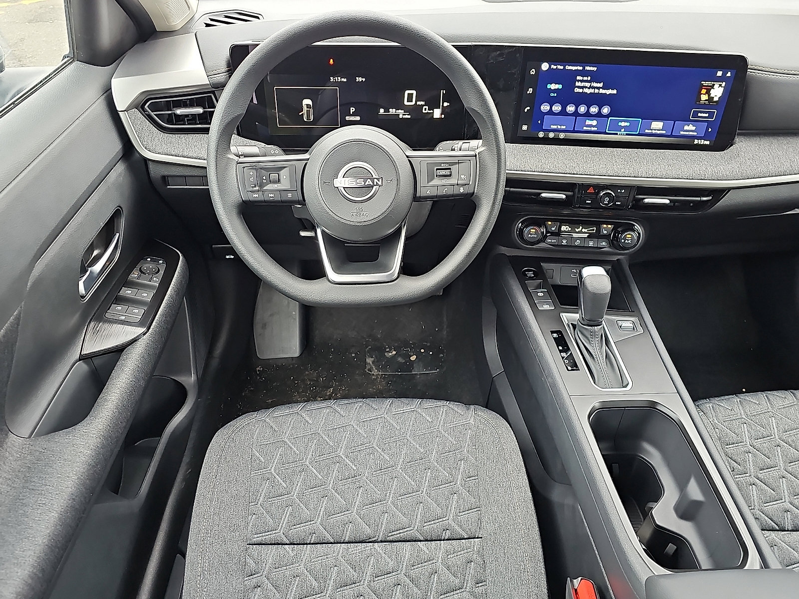 New 2026 Nissan Kicks SV w/ Cold Weather Package image 7