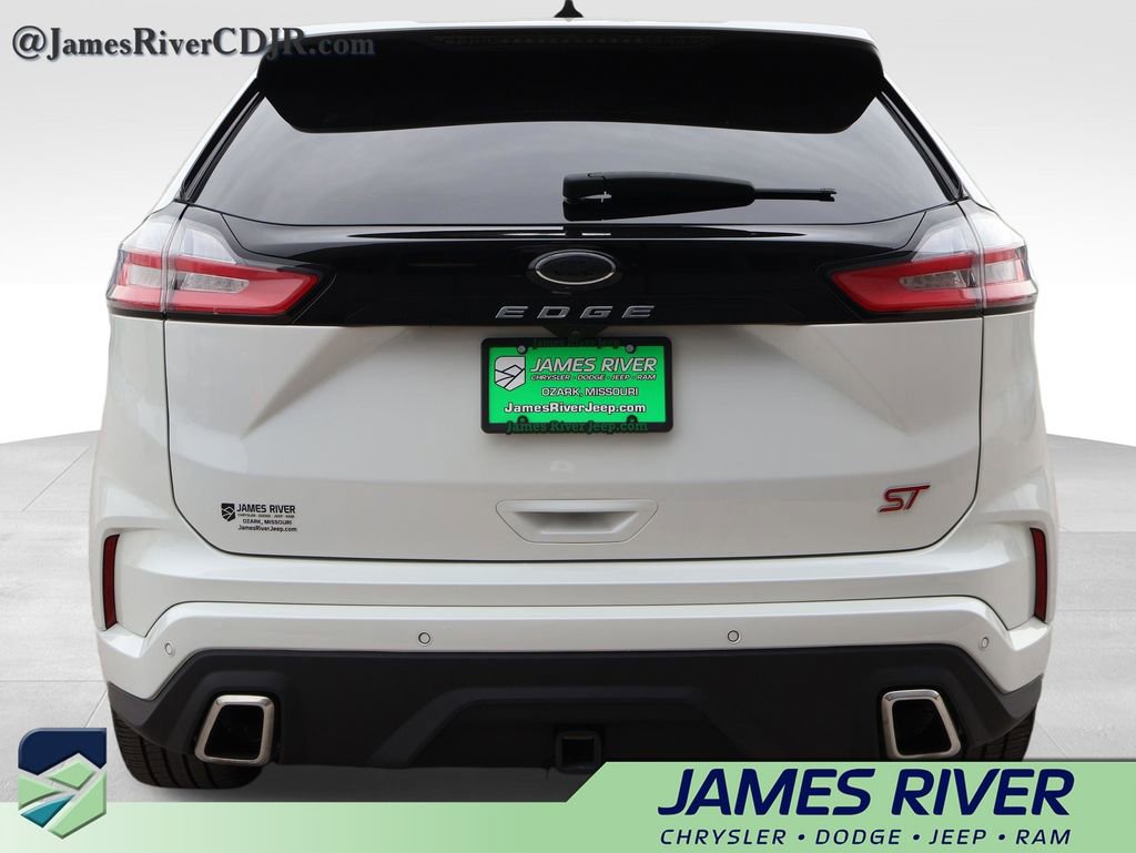 Used 2024 Ford Edge ST w/ Equipment Group 401A image 4