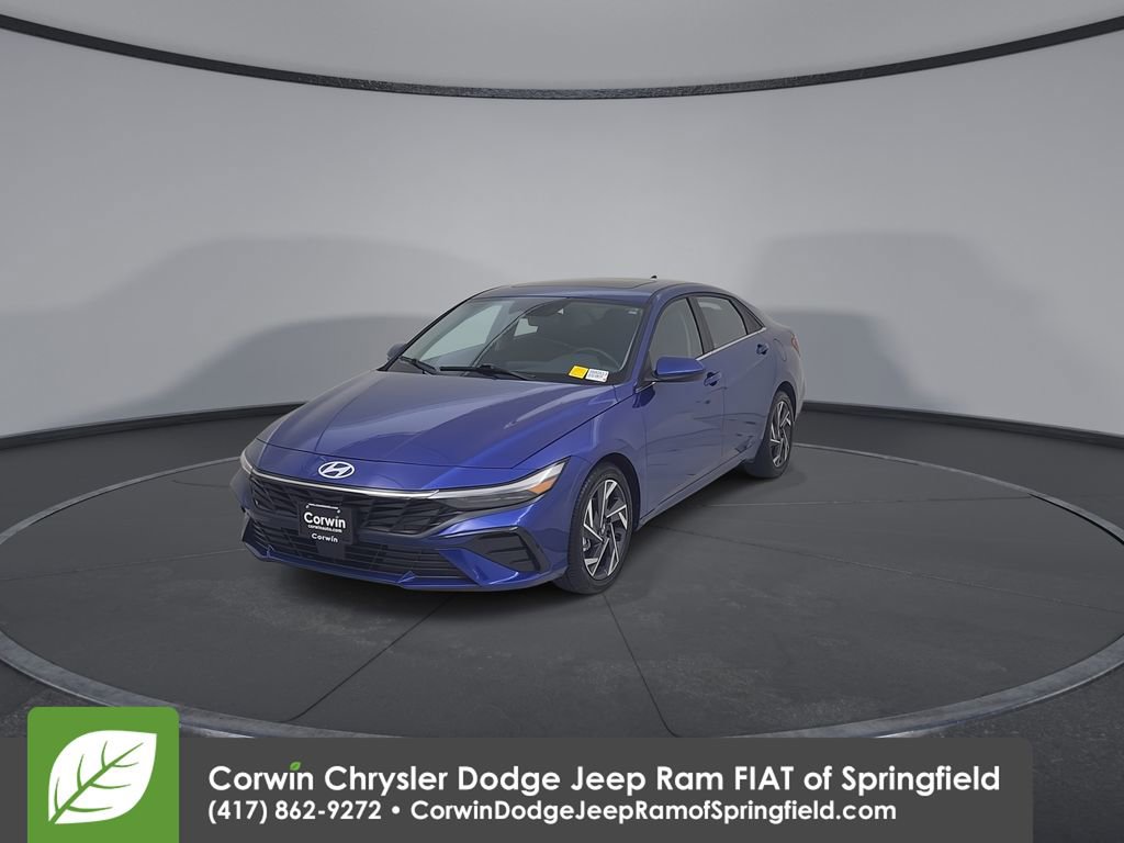 Used 2025 Hyundai Elantra SEL image 6