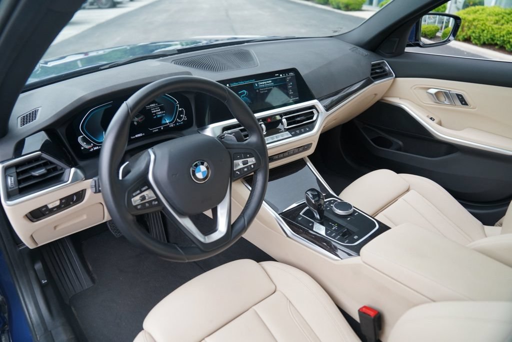 Used 2021 BMW 330e xDrive AWD/4WD image 28