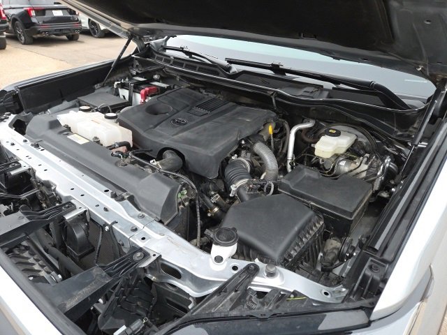 Used 2024 Toyota Tundra SR5 w/ SR5 Premium Package image 16