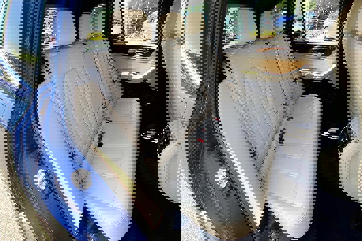 Used 2021 BMW X3 xDrive30i w/ Premium Package image 19