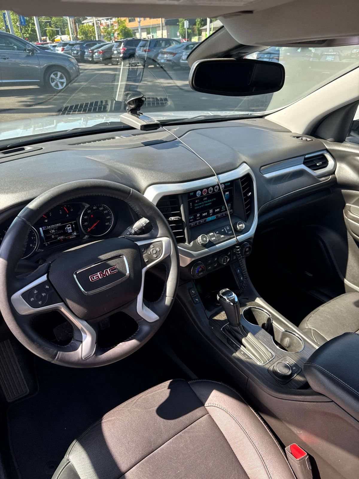 Used 2017 GMC Acadia SLT AWD/4WD image 7