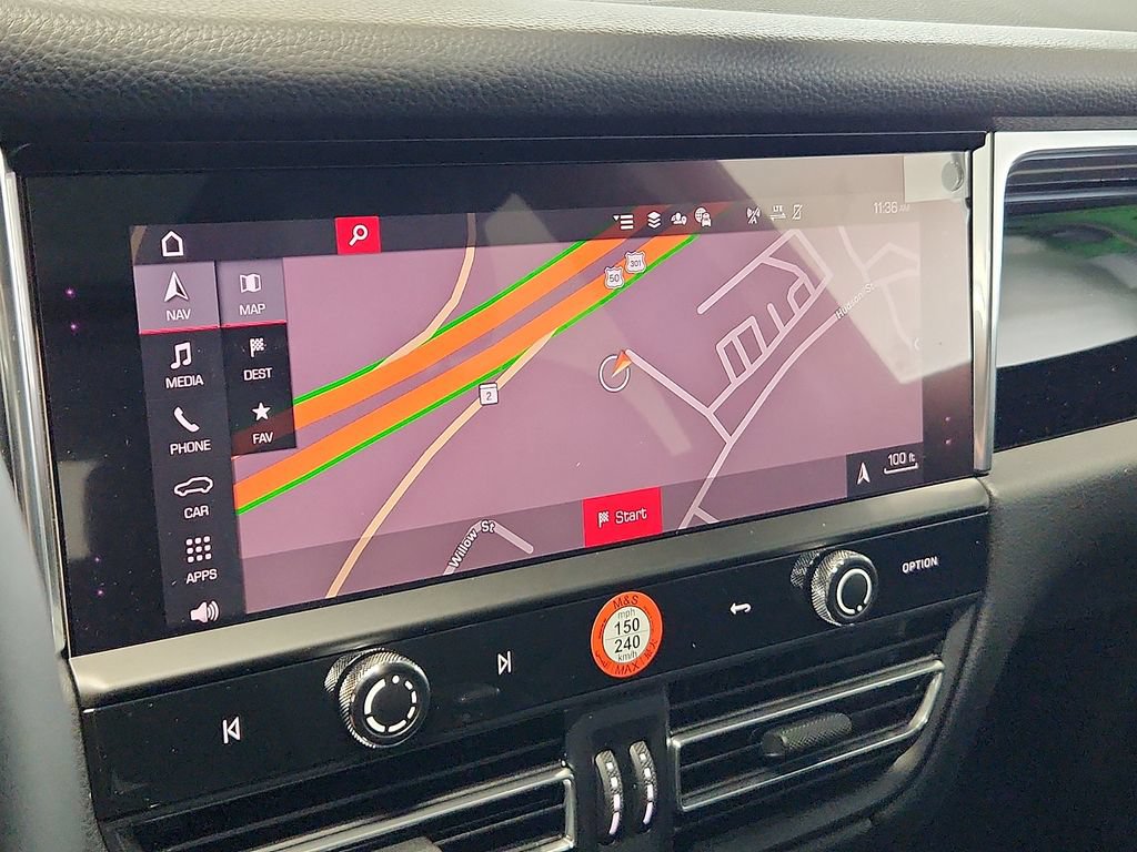 New 2026 Porsche Macan AWD/4WD image 17