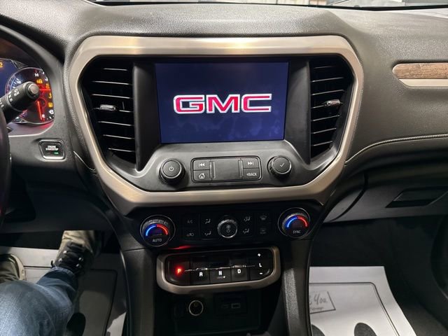Used 2021 GMC Acadia Denali image 6