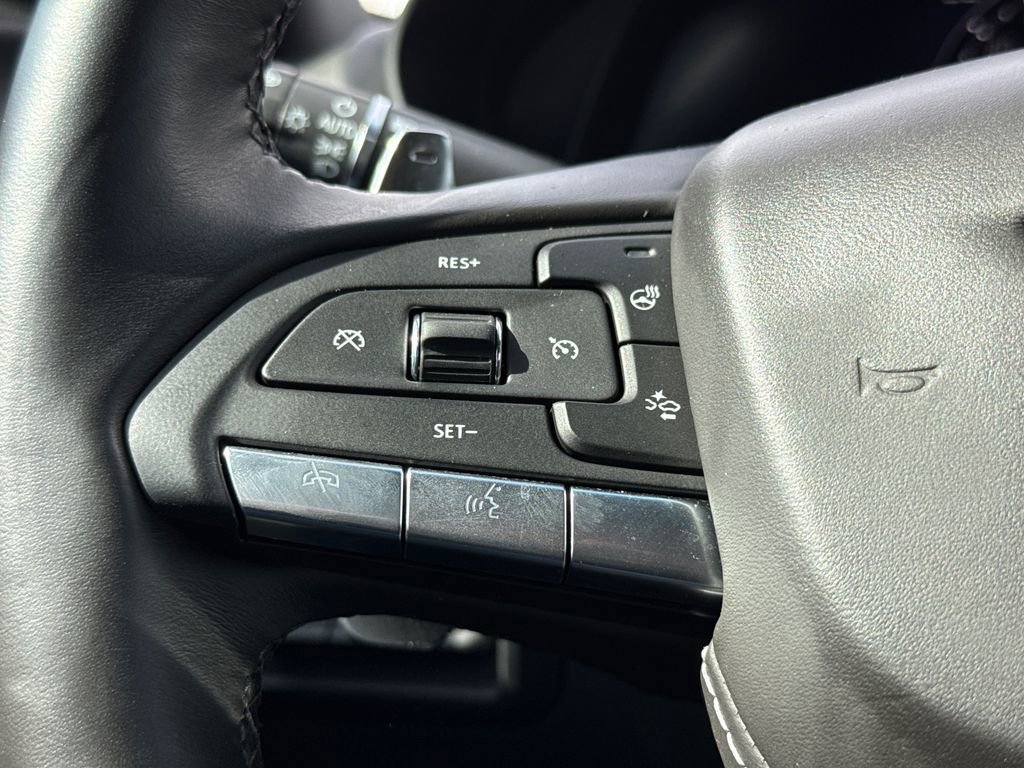 Used 2025 Cadillac CT4 V image 30