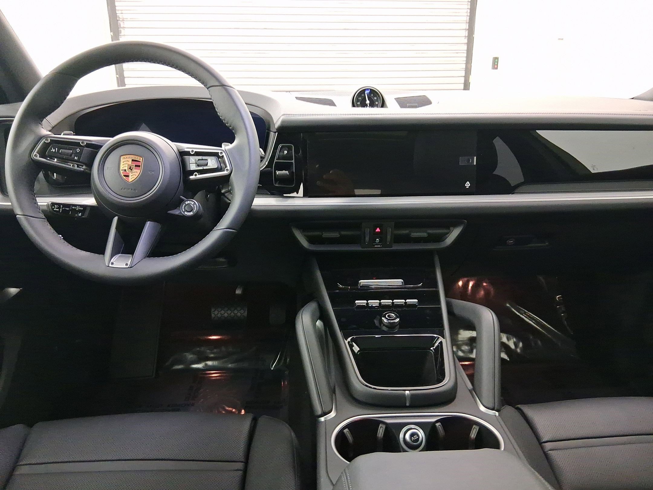 New 2026 Porsche Cayenne E-Hybrid image 21